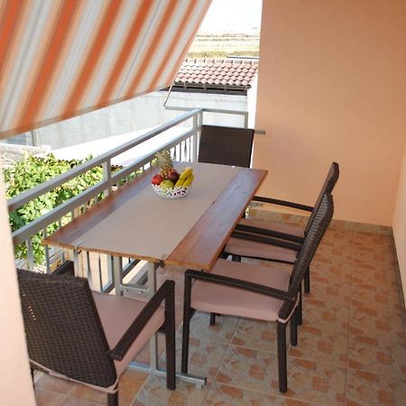 Apartments Vidolma Povljana Kültér fotó