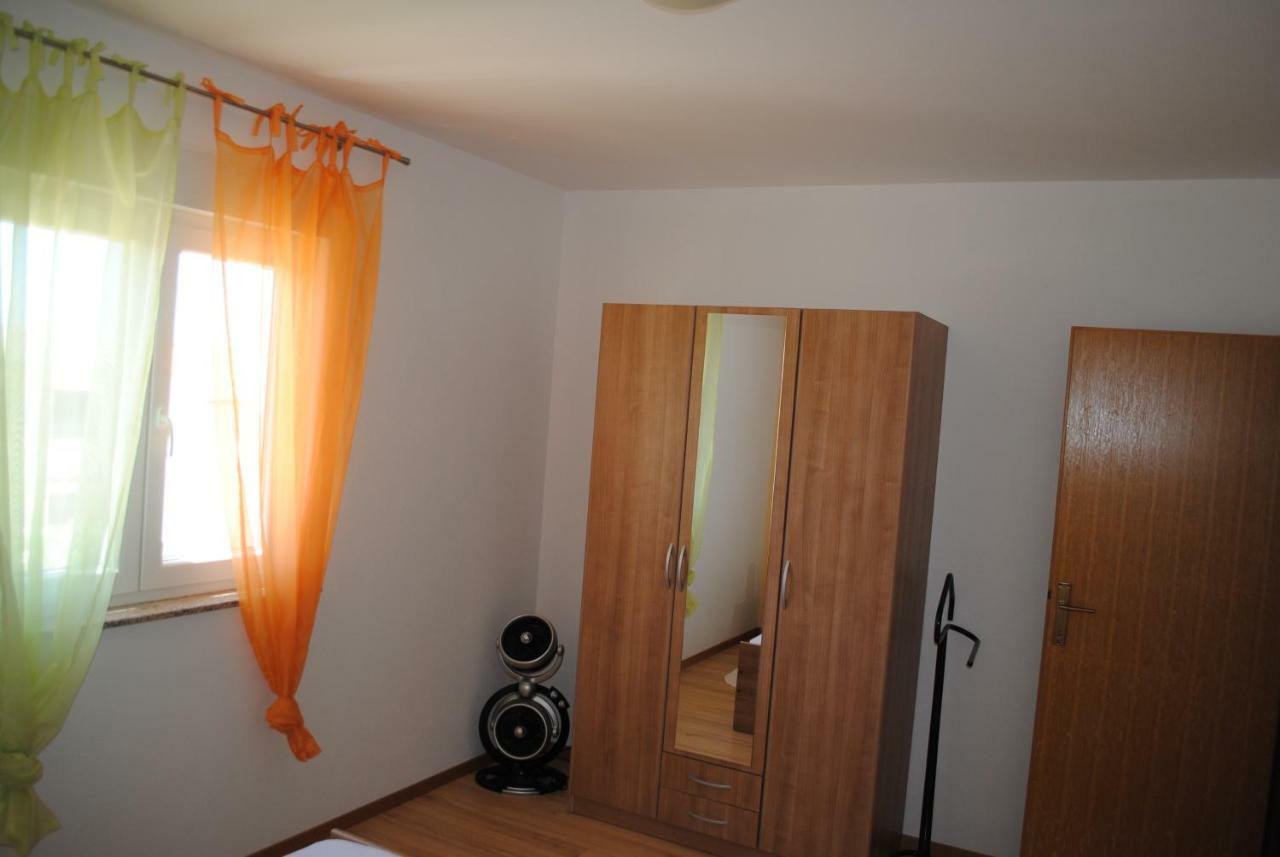Apartments Vidolma Povljana Kültér fotó
